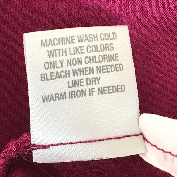 Dressbarn Button Down Shirt Women's Small Burgundy Pockets High-Low Long Sleeve - Picture 7 of 8